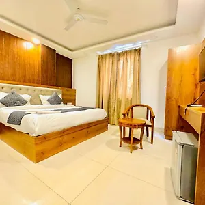 Hotel Qubic By Igi Airport, New Delhi